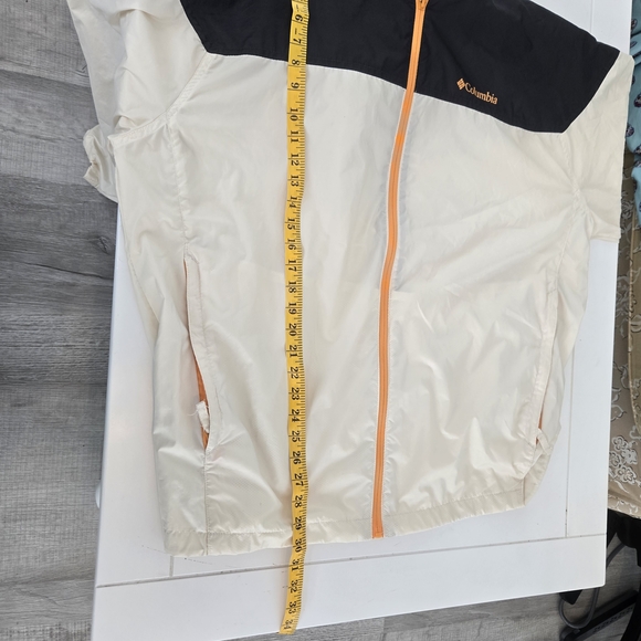 Columbia Men's Black and Cream Hooded Jacket XL - Picture 8 of 9